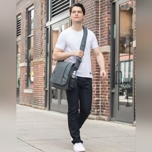 Travelon Travel Anti-Theft Crossbody Messenger Bag Unisex